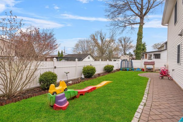 Backyard, Exterior, Playground