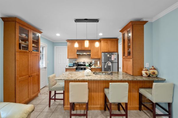 Interior, Kitchen, Pendant Lights, Recessed Lighting, Stainless Steel Appliances
