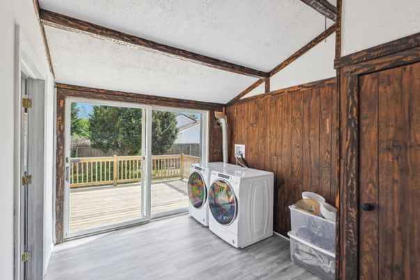 Interior, Washer, Wood Texture Flooring, Wooden Walls
