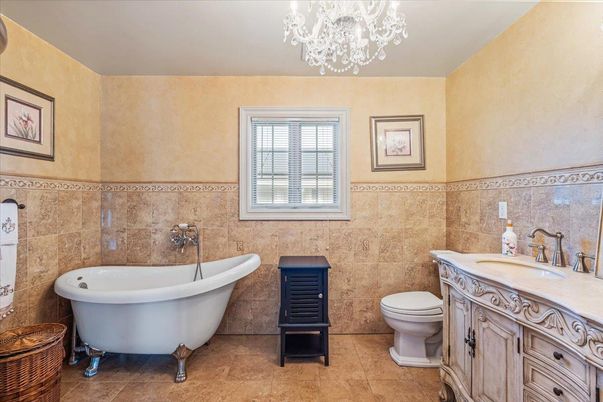 Bathroom, Chandelier, Free Standing Baths, Interior