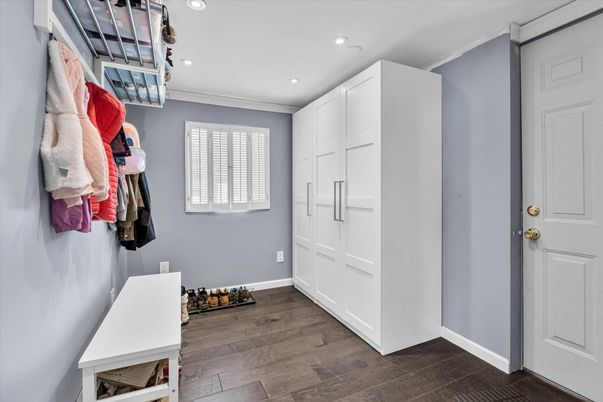 Interior, Recessed Lighting, Walk-in Closets, Wood Texture Flooring