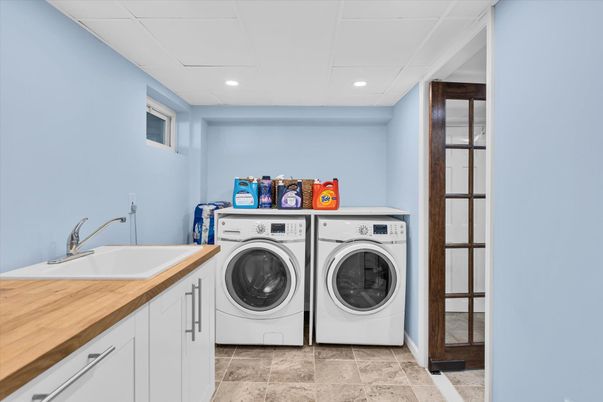 Interior, Recessed Lighting, Washer