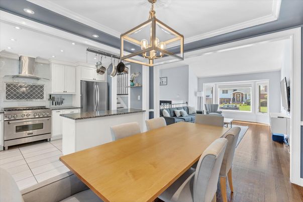 Dining room, Interior, Kitchen, Living room, Pendant Lights, Recessed Lighting, Stainless Steel Appliances, Wood Texture Flooring
