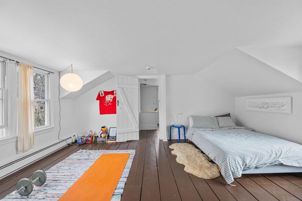 Bedroom, Interior, Pendant Lights, Wood Texture Flooring