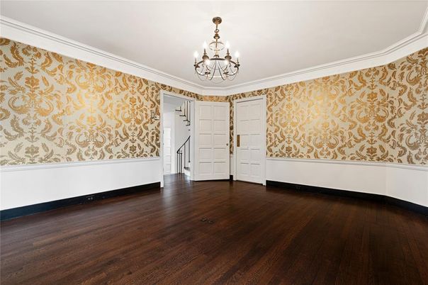 Chandelier, Empty room, Interior, Wood Texture Flooring
