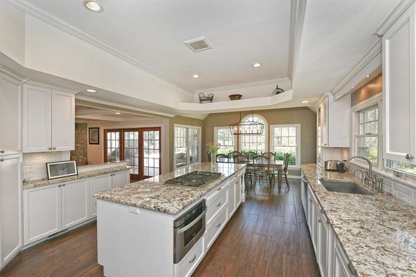 Chandelier, Dining room, Interior, Kitchen, Recessed Lighting, Wood Texture Flooring