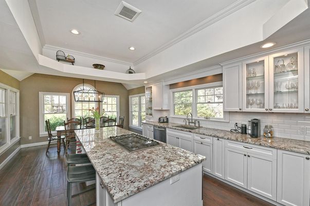 Dining room, Interior, Kitchen, Recessed Lighting, Wood Texture Flooring