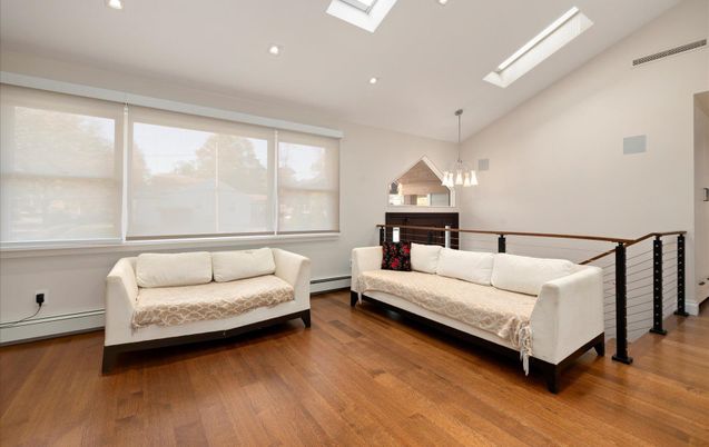 Interior, Pendant Lights, Recessed Lighting, Wood Texture Flooring