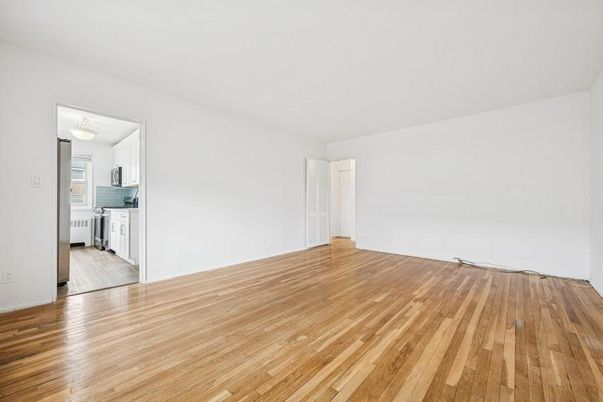 Empty room, Interior, Kitchen, Wood Texture Flooring