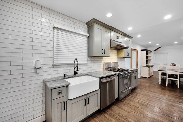 Dining room, Interior, Kitchen, Recessed Lighting, Stainless Steel Appliances, Wood Texture Flooring