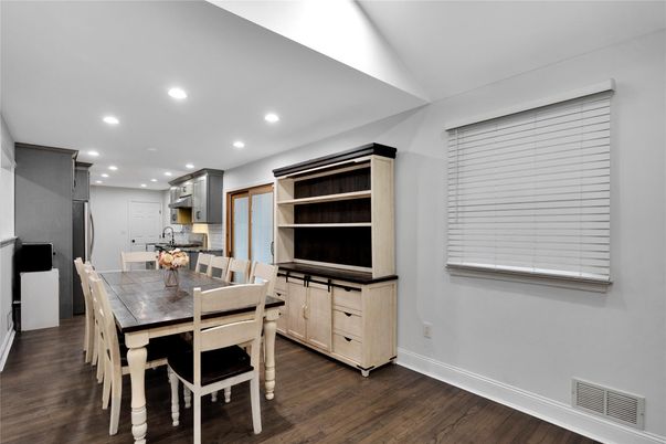 Dining room, Interior, Kitchen, Recessed Lighting, Wood Texture Flooring