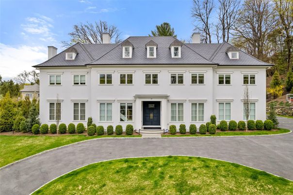 Backyard, Exterior, Facade, French Provincial