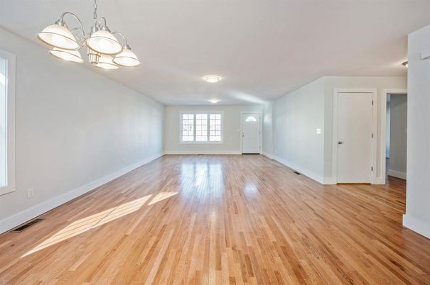 Chandelier, Empty room, Interior, Wood Texture Flooring