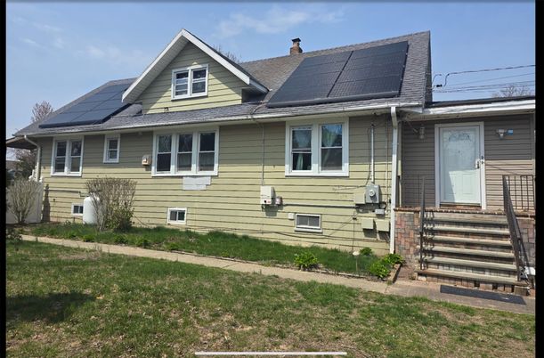 Exterior, Facade, Solar Panels, Cape Cod