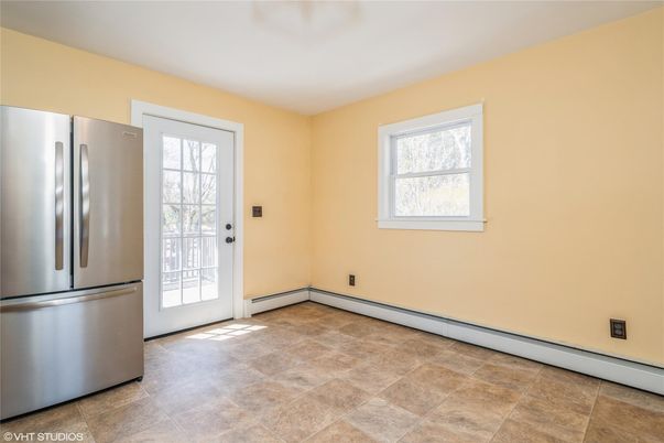 Empty room, Interior, Stainless Steel Appliances