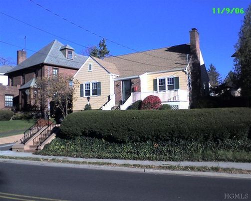 Exterior, Facade, Cape Cod
