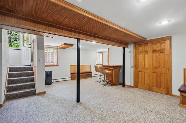 Home Office, Interior, Recessed Lighting, Wooden Beams