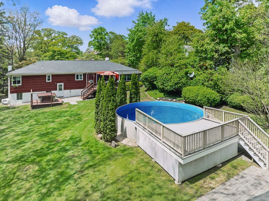 Backyard, Exterior, Pool