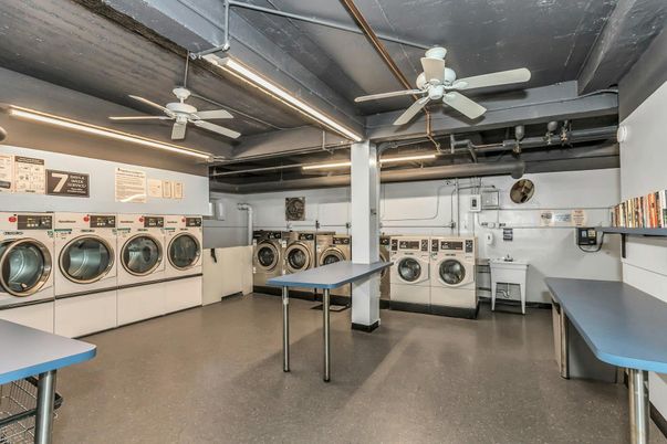 Game Room, Interior, Washer