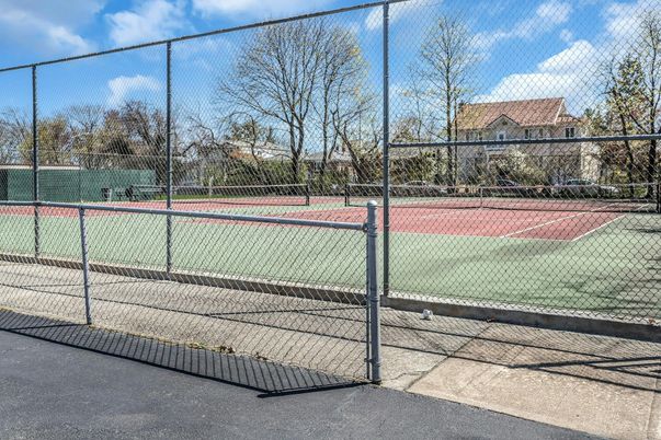 Exterior, Tennis Courts