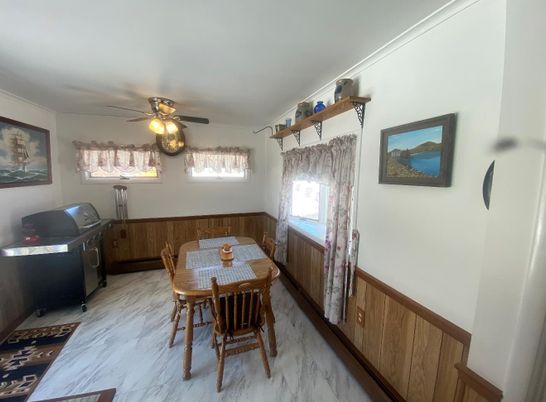 Dining room, Interior, Marble