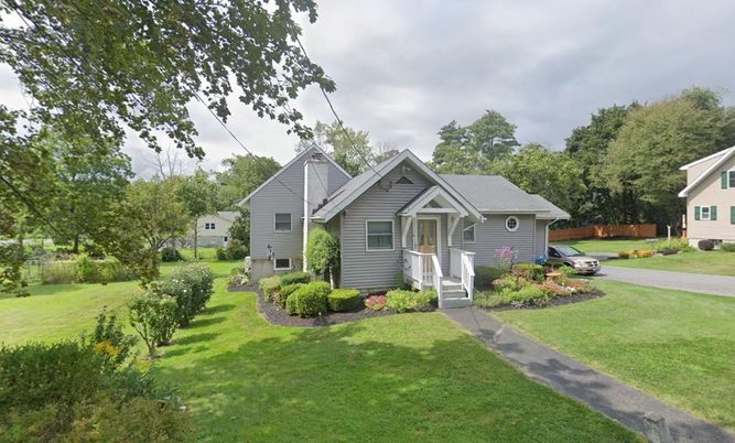 Backyard, Exterior, Facade, Queen Anne Victorian