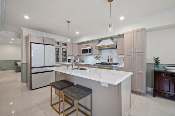 Interior, Kitchen, Pendant Lights, Recessed Lighting, Stainless Steel Appliances