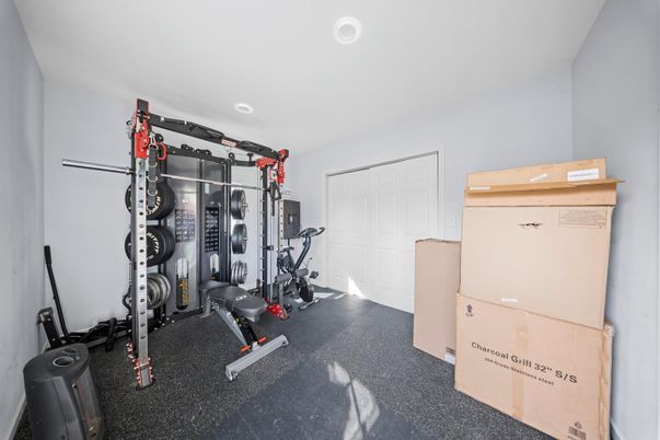 Fitness Equipment, Interior, Recessed Lighting