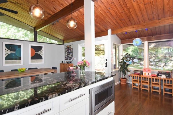 Dining room, Interior, Kitchen, Pendant Lights, Wooden Beams, Wooden Ceilings, Wood Texture Flooring
