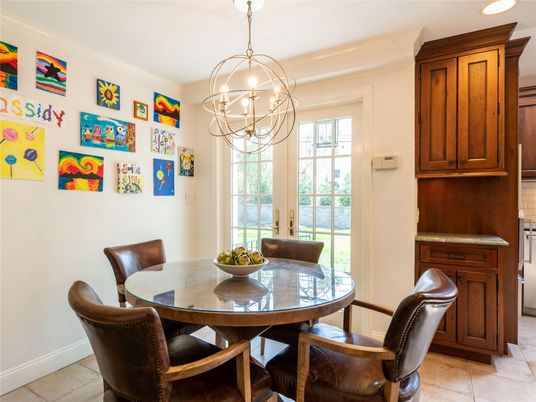 Chandelier, Dining room, Interior