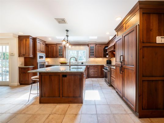 Chandelier, Interior, Kitchen, Pendant Lights, Recessed Lighting, Stainless Steel Appliances