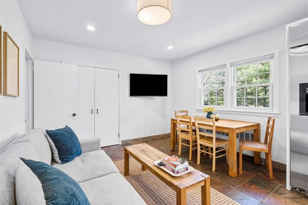 Dining room, Interior, Living room, Recessed Lighting