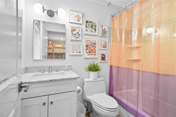 Bathroom, Interior