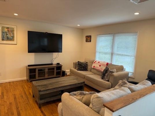 Interior, Living room, Recessed Lighting, Wood Texture Flooring