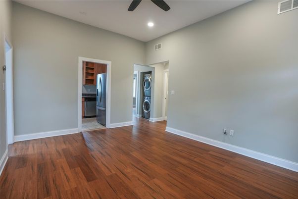 Empty room, Interior, Recessed Lighting, Washer, Wood Texture Flooring