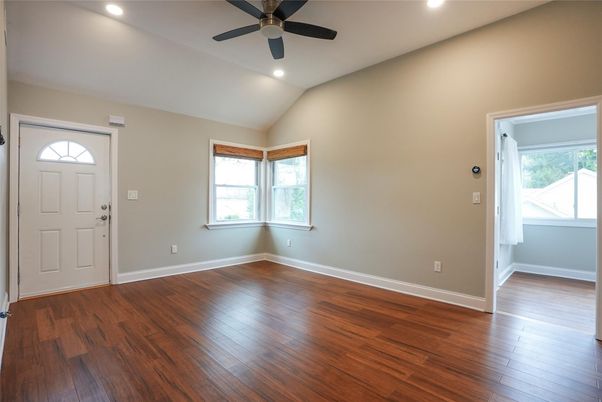 Empty room, Interior, Recessed Lighting, Wood Texture Flooring