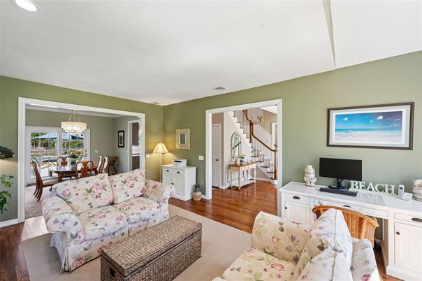 Chandelier, Home Office, Interior, Living room, Wood Texture Flooring