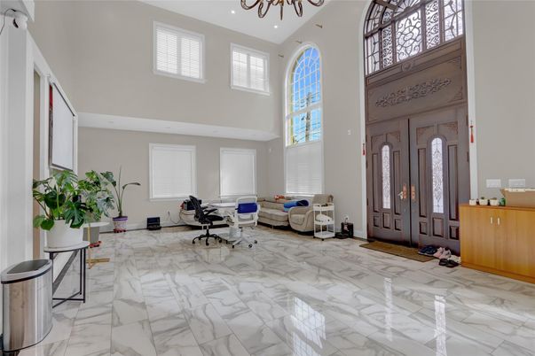 Chandelier, Interior, Marble, Recessed Lighting