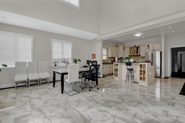 Dining room, Interior, Kitchen, Marble, Pendant Lights, Recessed Lighting