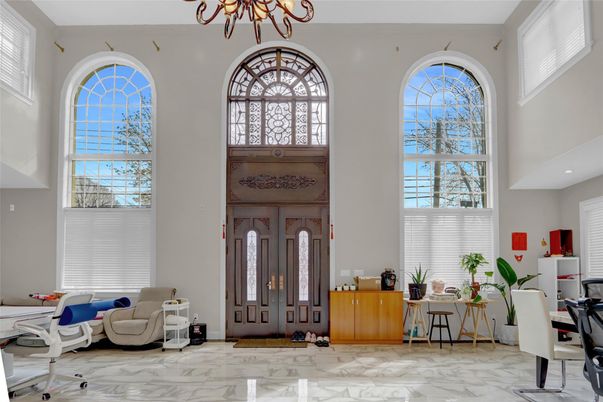 Chandelier, Interior, Marble