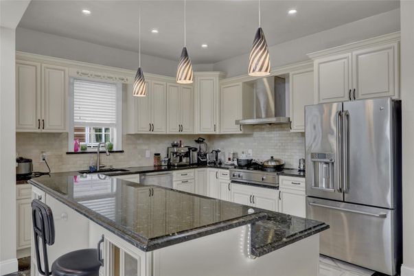 Interior, Kitchen, Pendant Lights, Recessed Lighting, Stainless Steel Appliances