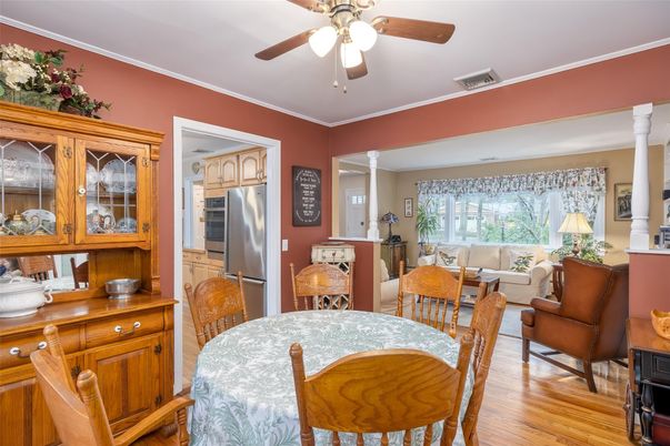 Dining room, Interior, Kitchen, Living room, Stainless Steel Appliances, Wood Texture Flooring