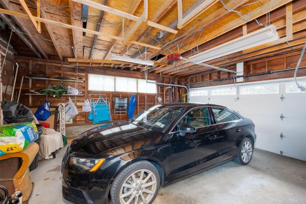 Garage, Interior, Wooden Beams, Wooden Walls