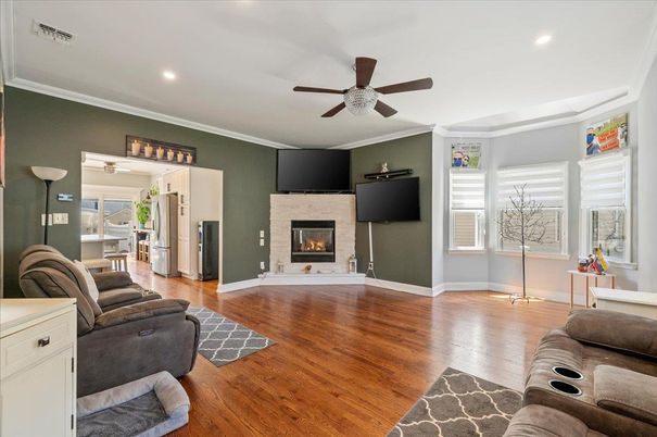 Fireplace, Interior, Living room, Recessed Lighting, Wood Texture Flooring