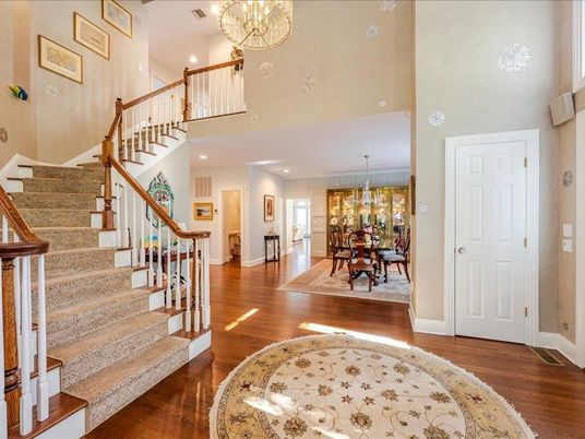 Chandelier, Dining room, Interior, Recessed Lighting, Wood Texture Flooring