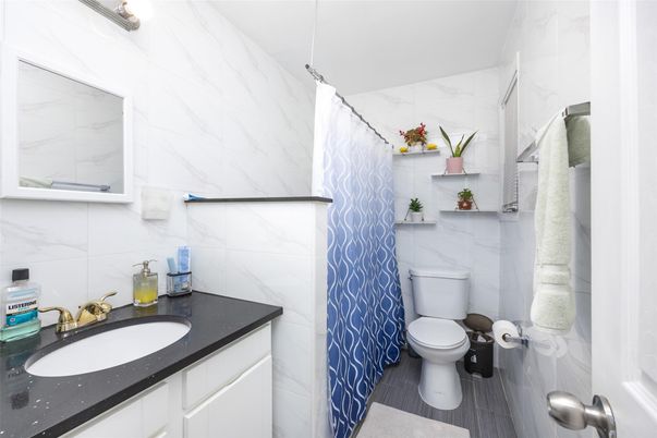 Bathroom, Interior, Marble Walls