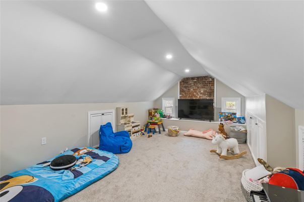 Fireplace, Interior, Recessed Lighting
