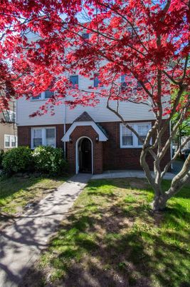 Backyard, Exterior, Facade, Brick Facade, None