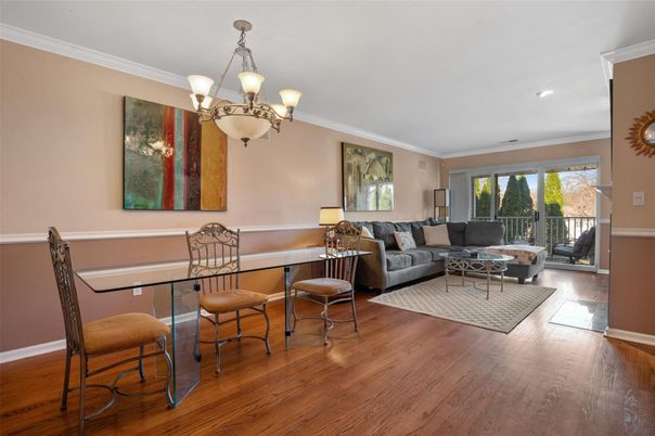 Chandelier, Dining room, Interior, Living room, Recessed Lighting, Wood Texture Flooring