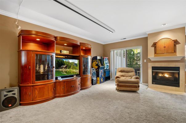 Fireplace, Interior, Recessed Lighting
